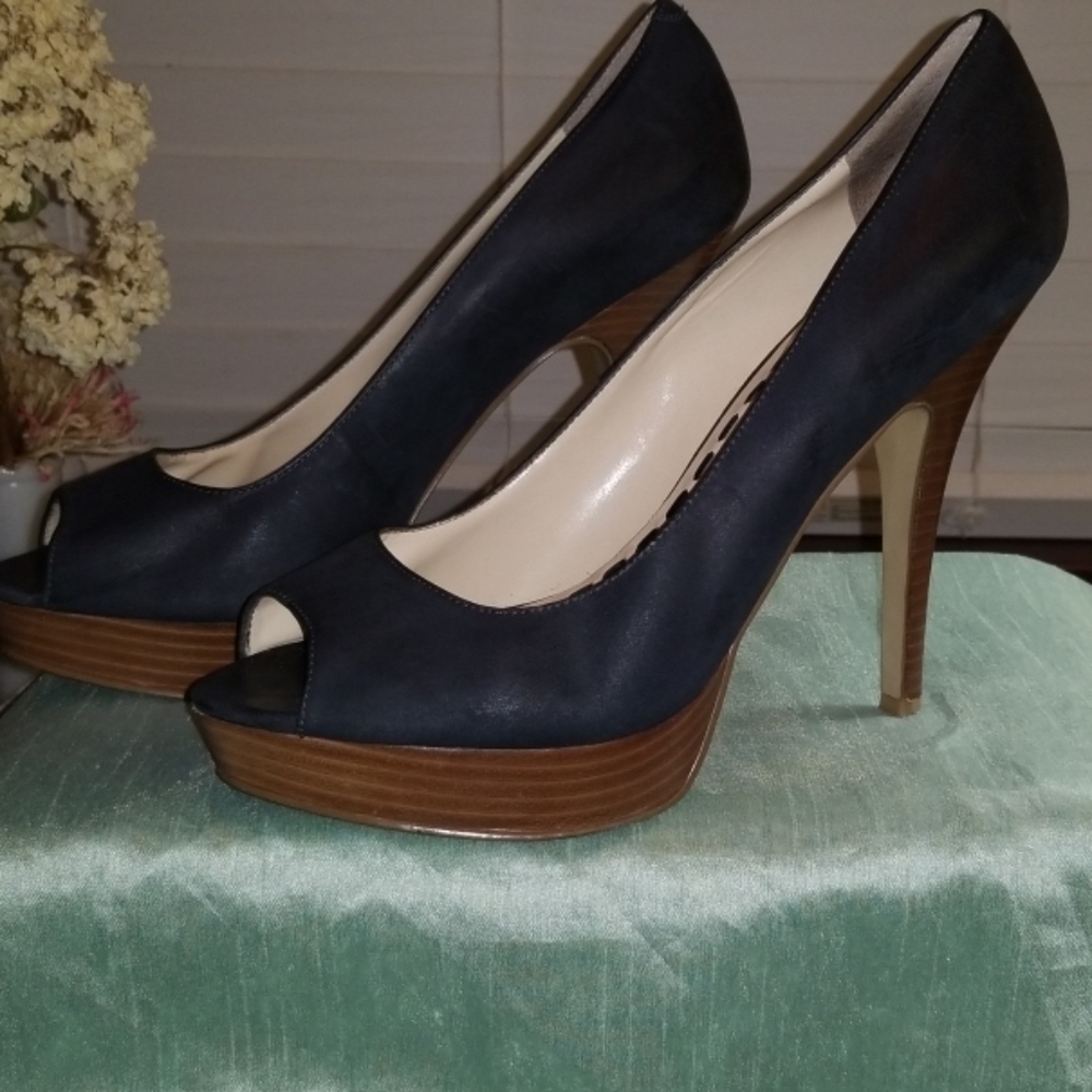 Enzo Angiolini Leather Open Toe Heels - Picture 3 of 8
